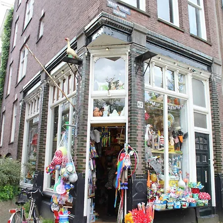 Daire Jordaan Studio